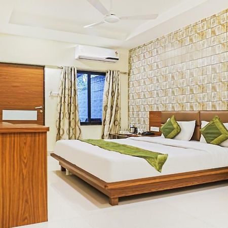 Hotel Lions Den Lonavala Exteriér fotografie