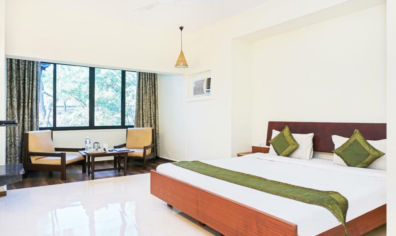 Hotel Lions Den Lonavala Exteriér fotografie